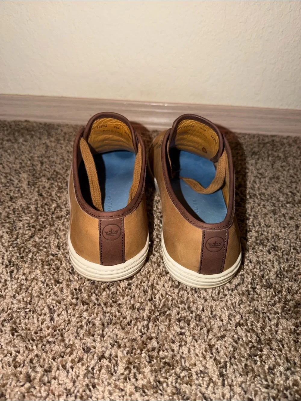 Peter Millar Men’s Tan Leather Low-Top Sneakers with White Sole